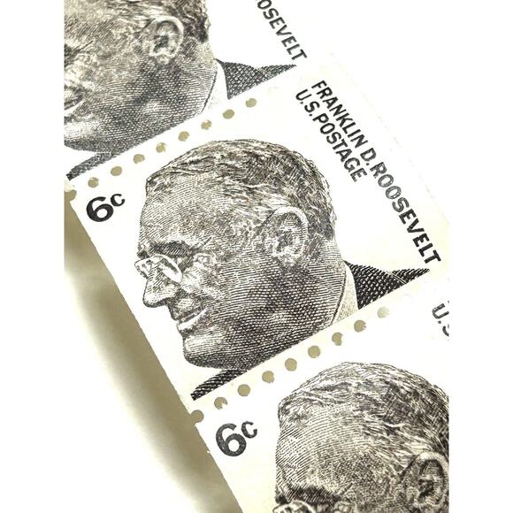 Franklin D Roosevelt 6 Cent Stamp Connected Roll 81 Stamps U.S. Postage Unused - Picture 2 of 5